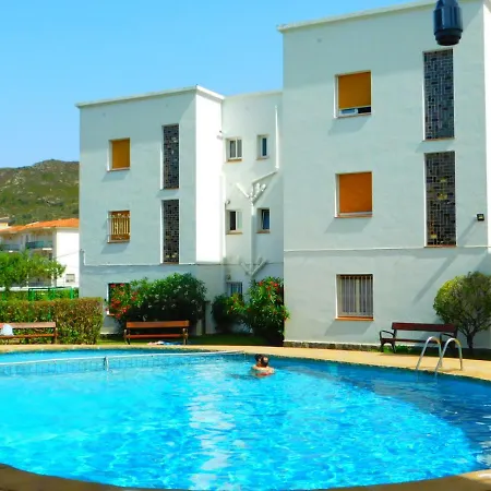 Gmid Immo Mas Oliva Apartment *